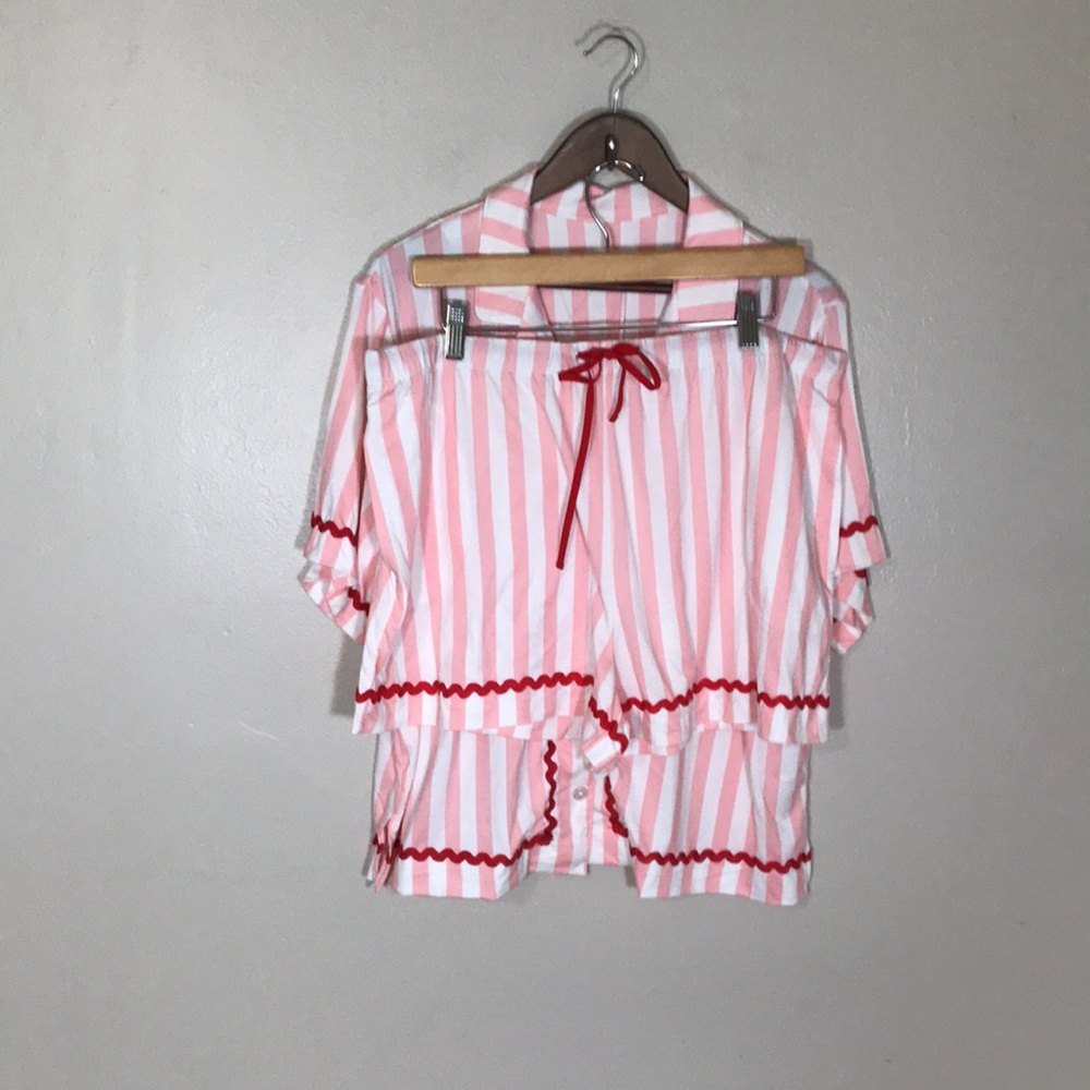 NEW Striped Pink and White Women's Pajama‎ Set - Picture 2 of 9
